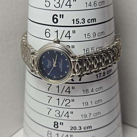 Womens LN Acuet Water Resistant Deep Sapphire Blue Dial Wrist Watch New Battery - Picture 6 of 9